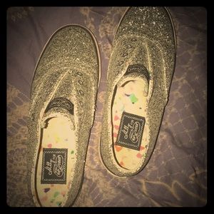 Silver Sparkly Shoes by SPERRY Topsider SIZE 7.5